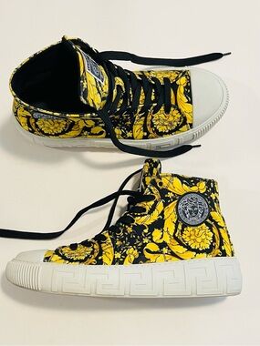 Versace Men’s Classic Barocco High Top Greca Yellow Sneakers Size 41